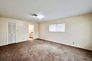 401 Rolling Hills Dr, Conroe, TX 77304 - Photo 8