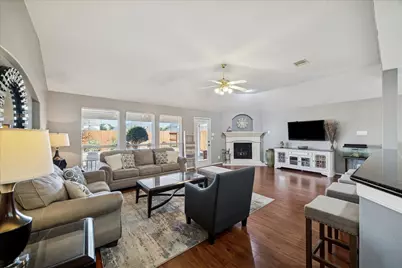 1818 High Falls Lane, Pearland, TX 77581 - Photo 10