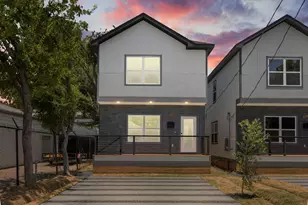 911 Panama Blvd, Houston, TX 77009 - Photo 1