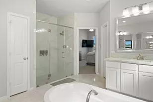 225 Peninsula Pt Dr, Montgomery, TX 77356 - Photo 14