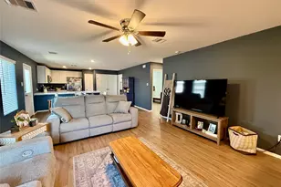 216 Bennett Loop, Angleton, TX 77515 - Photo 14