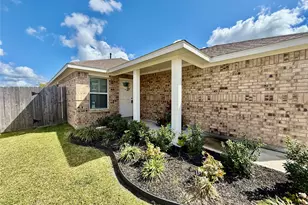 216 Bennett Loop, Angleton, TX 77515 - Photo 42