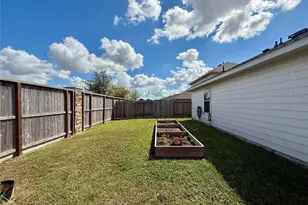 216 Bennett Loop, Angleton, TX 77515 - Photo 34