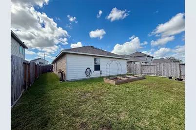216 Bennett Loop, Angleton, TX 77515 - Photo 36