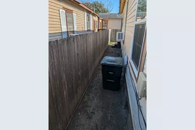 1222 42nd Street, Galveston, TX 77550 - Photo 20