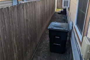 1222 42nd St, Galveston, TX 77550 - Photo 20