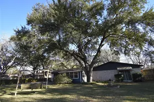 308 Edgewood St, League City, TX 77573 - Photo 42