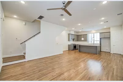 2810 Grand Fountains Drive #B, Houston, TX 77054 - Photo 12