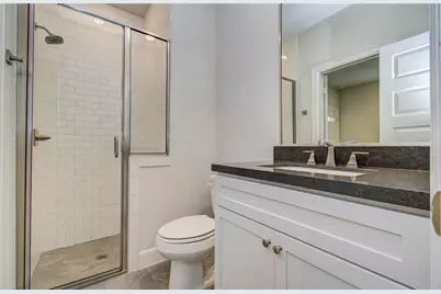 2810 Grand Fountains Drive #B, Houston, TX 77054 - Photo 8