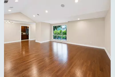 2320 Gramercy Street, Houston, TX 77030 - Photo 4
