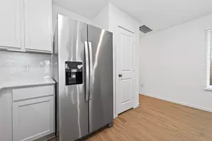 18667 San Salvo Dr Dr, New Caney, TX 77357 - Photo 8