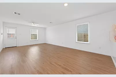 18667 San Salvo Dr Drive, New Caney, TX 77357 - Photo 10