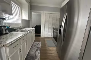 721 Lenox St, Houston, TX 77023 - Photo 8