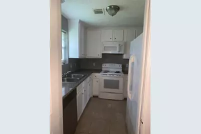 4518 Oak Shadows Drive, Houston, TX 77091 - Photo 16
