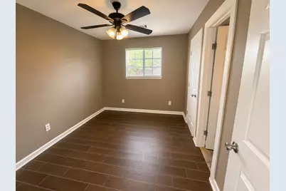 4518 Oak Shadows Drive, Houston, TX 77091 - Photo 24