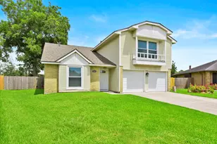 3863 Pecan Cir, La Porte, TX 77571 - Photo 4