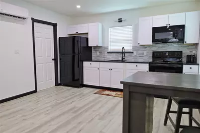 4402 Zelsky Road, Freeport, TX 77541 - Photo 8