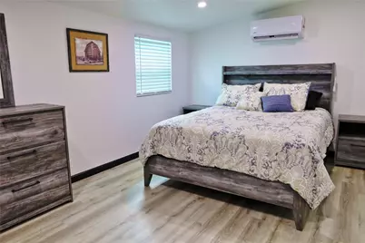 4402 Zelsky Road, Freeport, TX 77541 - Photo 10