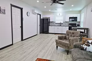 4402 Zelsky Rd, Freeport, TX 77541 - Photo 4