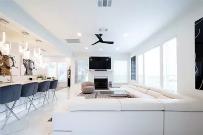 4744 Post Oak Timber Drive #39, Houston, TX 77056 - Photo 2