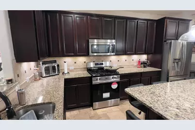 4519 Parkwater Cove Court, Sugar Land, TX 77479 - Photo 4