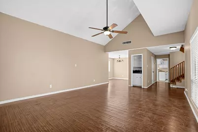 2038 Parkdale Drive, Houston, TX 77339 - Photo 6