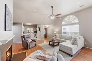 15410 Hickory Dale St, Cypress, TX 77429 - Photo 6