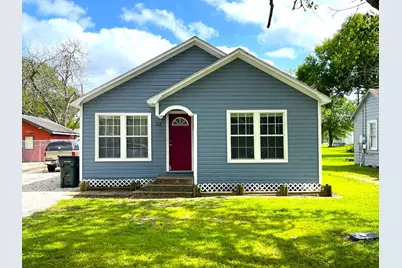 508 Lundy Street, El Campo, TX 77437 - Photo 2