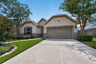 19511 Arbor Lodge Dr, Cypress, TX 77433 - Photo 2