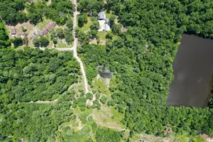 215 Garden West Rd, Conroe, TX 77304 - Photo 2