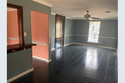 10751 Corona Lane, Houston, TX 77072 - Photo 4