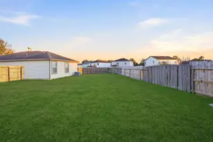 20615 Moonrise River Ln, Cypress, TX 77433 - Photo 32