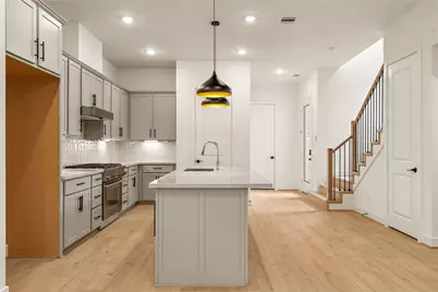 5016 Schuler Street, Houston, TX 77007 - Photo 8