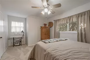 220 Elmwood St, Huntsville, TX 77320 - Photo 26