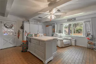 220 Elmwood St, Huntsville, TX 77320 - Photo 24