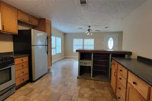 4415 McKinney St, Houston, TX 77023 - Photo 8