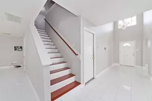 10831 Cayman Mist Dr, Houston, TX 77075 - Photo 6