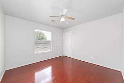 10831 Cayman Mist Drive, Houston, TX 77075 - Photo 16