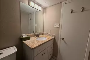 9201 Clarewood Dr, Houston, TX 77036 - Photo 16