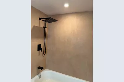 239 Westheimer Road, Houston, TX 77006 - Photo 10