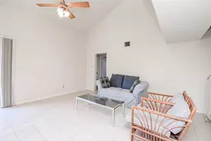 3414 Spring Arbor Ln, Sugar Land, TX 77479 - Photo 10