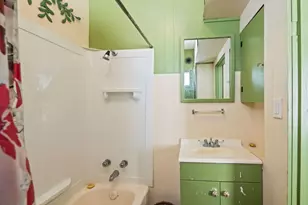 620 Ball, Galveston, TX 77550 - Photo 24