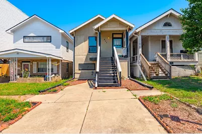 620 Ball, Galveston, TX 77550 - Photo 2