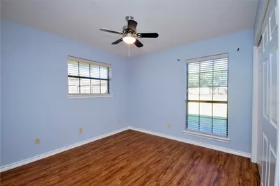 510 Russell Court, Hallettsville, TX 77964 - Photo 20