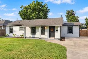 410 S Utah St, La Porte, TX 77571 - Photo 1