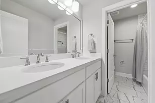 1702 Twin Oaks Cir, Brenham, TX 77833 - Photo 18