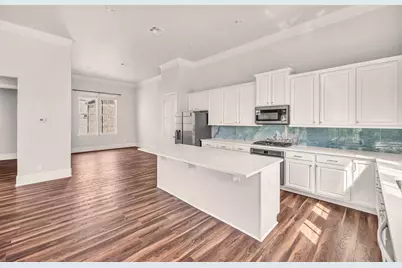 9644 Knight Road, Houston, TX 77045 - Photo 16