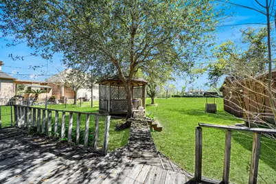 5415 Raintree Drive, Missouri City, TX 77459 - Photo 44