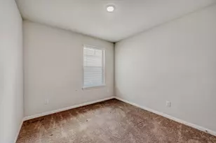5345 Basquiat Dr, Houston, TX 77048 - Photo 16