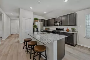 5345 Basquiat Dr, Houston, TX 77048 - Photo 8